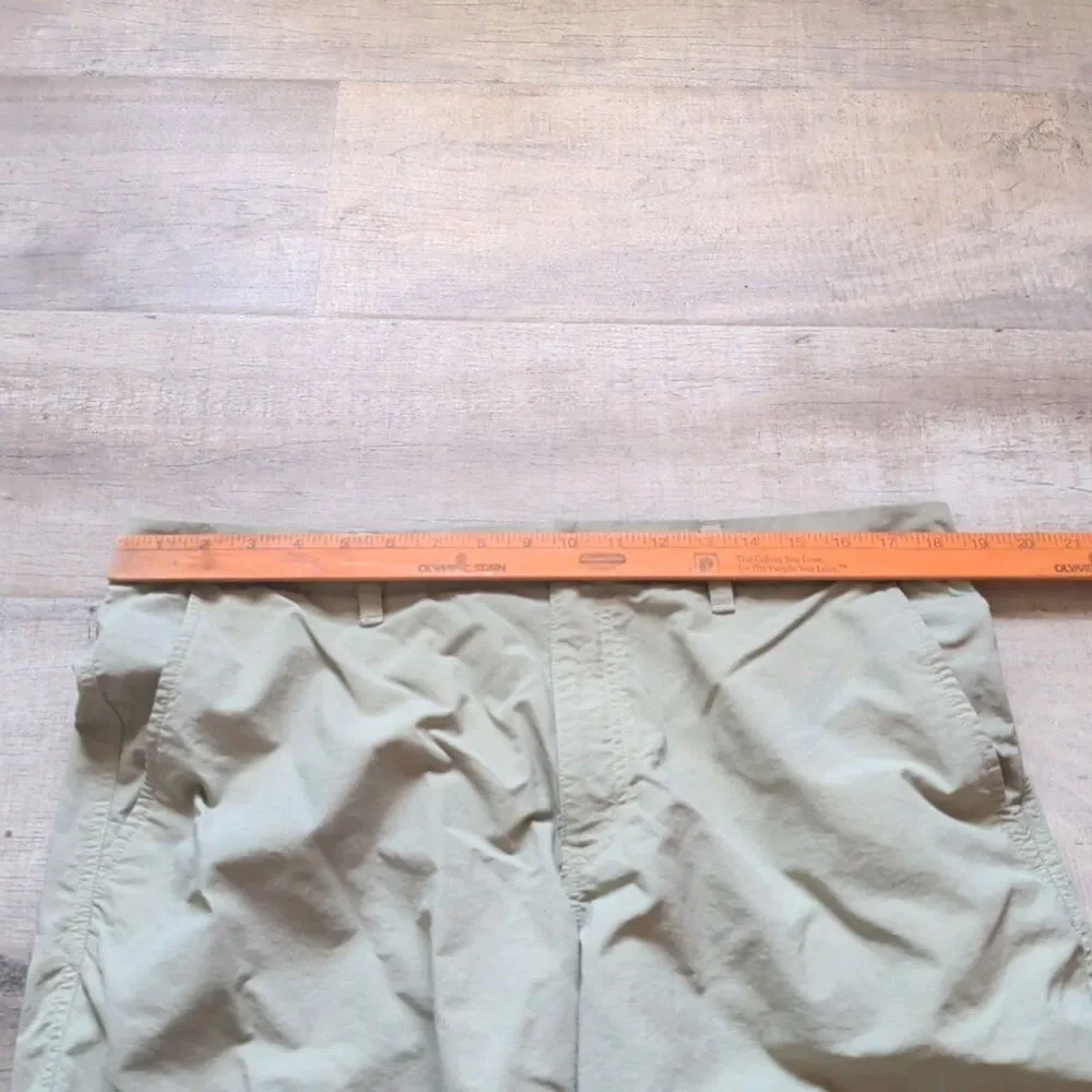 The North Face Mens 35 Regular Chino Shorts Green Fast Dry Hiking Outdoor EUC